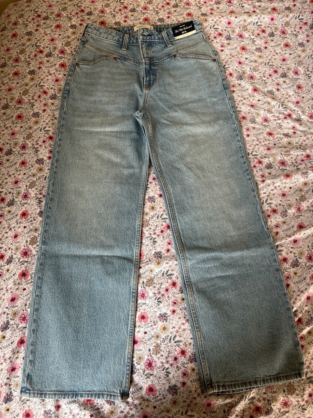 Abercrombie & Fitch 90’s relaxed jeans